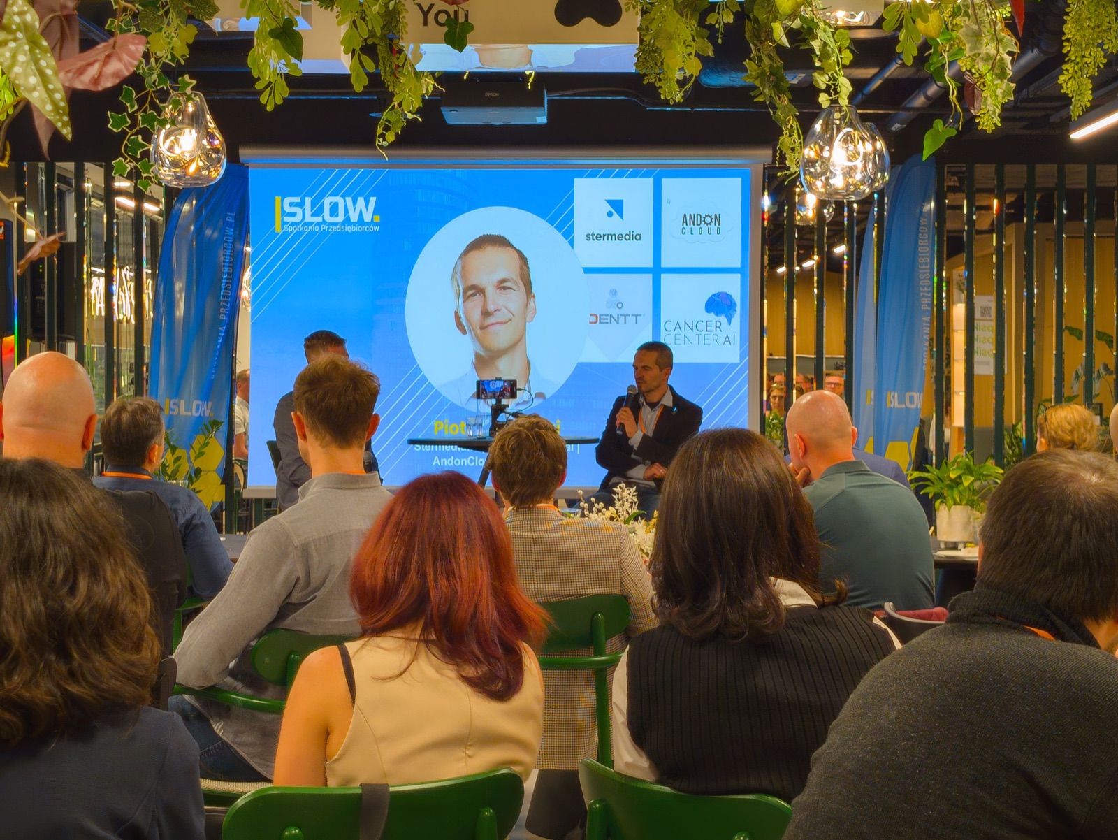 Spotkanie #42 – wywiad z Piotrem Krajewskim